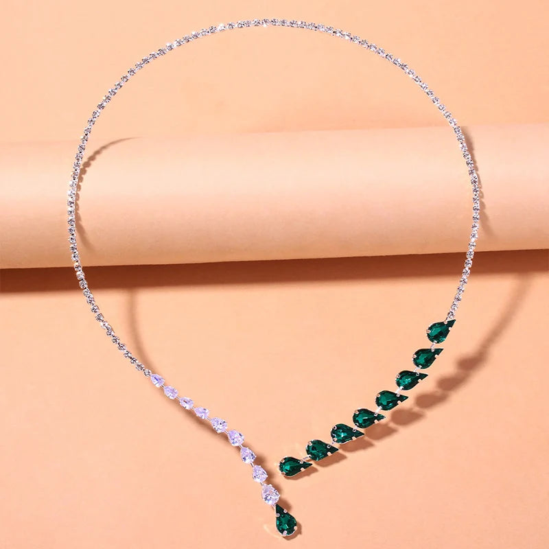 Luna Set... A design that touches imagination, and emerald stones whisper your telegram to everyone who sees you.