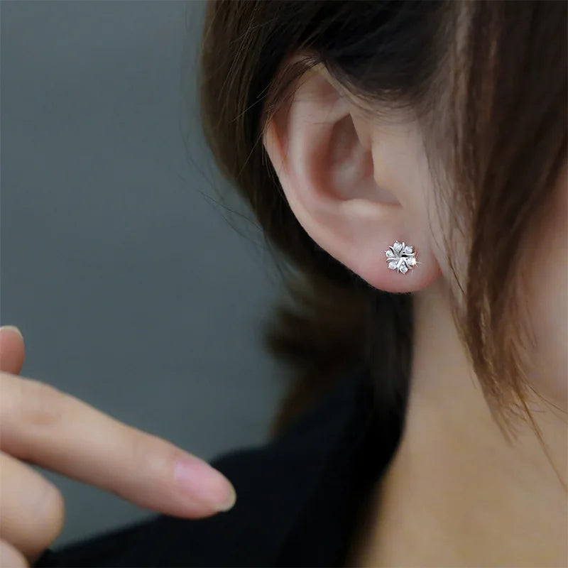 For a refined look with a simple touch... Add a touch of classic femininity with these luxurious earrings.